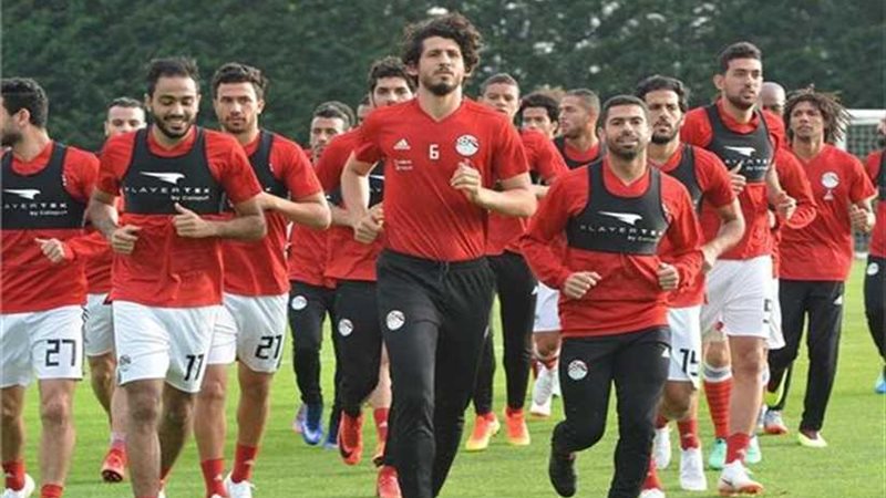 المستبعدون الستة