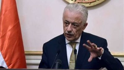 التعليم تنفي إعادة امتحان مادة اللغة العربية لطلاب الثانوية العامة