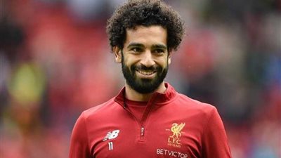 كواليس زيارة صلاح لمقر الذئاب