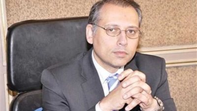 سفير مصر في لبنان يبحث مع وزيري الاقتصاد والصناعة اللبنانيين العلاقات الاقتصادية