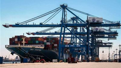 سفر ووصول 1176 راكبا لمينائي سفاجا ونويبع