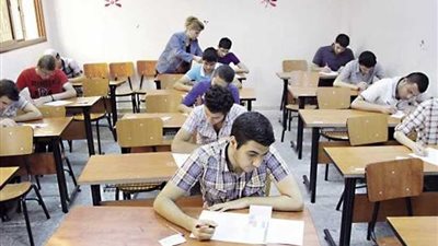 12 طالبا يؤدون امتحانات مادة الجغرافيا للثانوية العامة بالنور للمكفوفين بالقليوبية