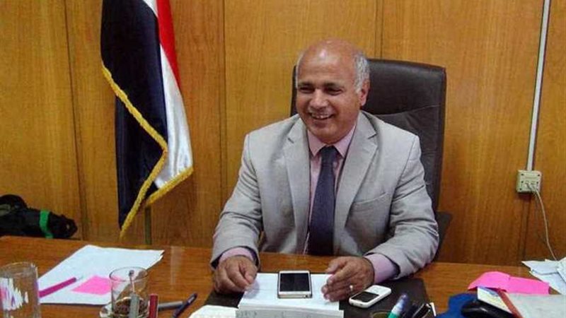 فحص 1105 مريض في