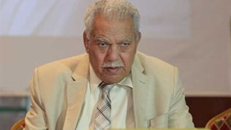 التطبيقيين: عدم تعديل