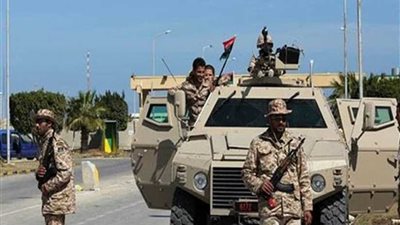 الجيش الليبي يسيطر على مواقع 