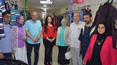 افتتاح معرض ملابس خيري بمستشفى طوارئ المنصورة