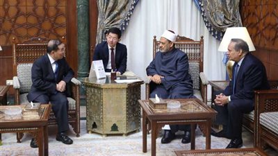 سفير الصين بالقاهرة: الأزهر الشريف يرسخ لدى طلابه قيم السلام والتعايش