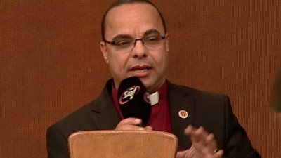 رئيس الكنيسة الرسولية: مصر ماضية في طريق الإصلاح