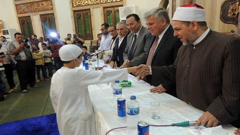 تكريم حفظة القرآن