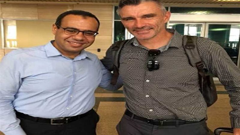 كارتيرون يصل القاهرة