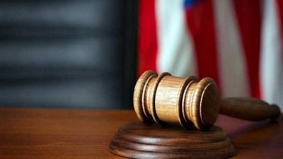 القضاء الأمريكي يحكم بحبس الرئيس السابق لحملة ترامب لحين محاكمته