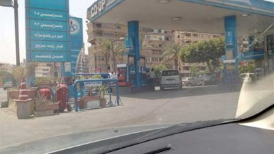 بالصور.. الرقابة الإدارية ترصد هدوء الأوضاع بمحطات الوقود في المحافظات