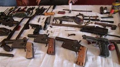 القبض على 36 متهماً بحوزتهم أسلحة نارية