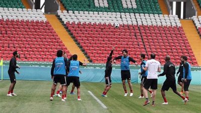 لهيطة: قائمة المنتخب بلا إصابات أمام روسيا.. والحضري يؤدي دوره القيادي بامتياز