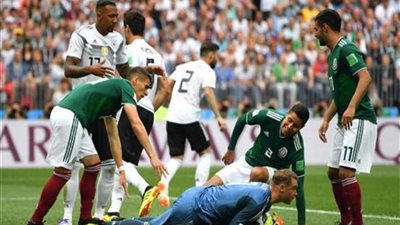 لوزانو يتقدم للمكسيك أمام ألمانيا