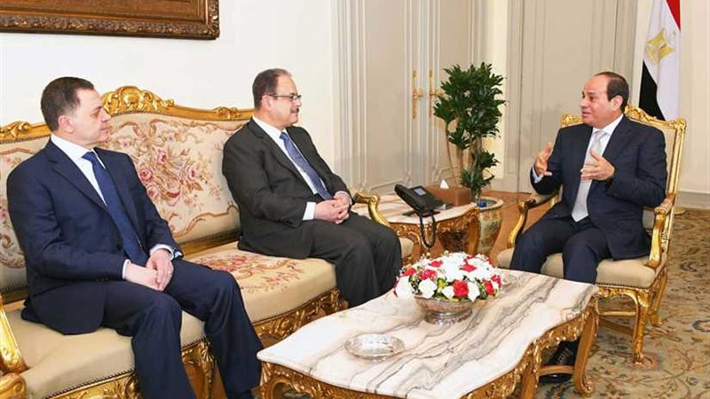 الرئيس يستقبل اللواء