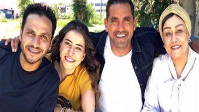 عمرو الليثي يستضيف نجوم 