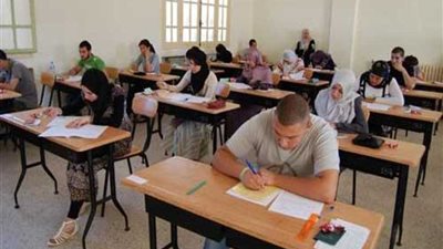 الجزائر تتصدى للغش في الثانوية العامة بقطع الإنترنت والتشويش على شبكات المحمول