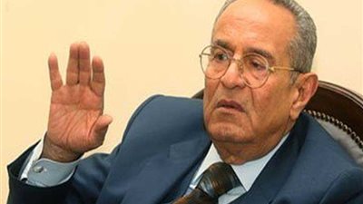 أبوشقة يقرر فصل وتجميد عضوية ثلاثة من أعضاء الوفد