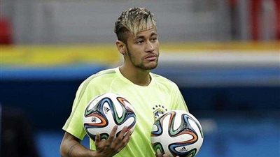 إصابة نيمار خلال تدريبات فريقه استعدادا لكوستاريكا