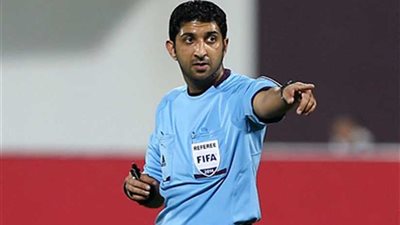 الإماراتي محمد عبدالله حكما لمباراة فرنسا وبيرو بالمونديال