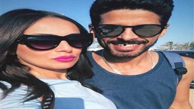 حمدي الميرغني لزوجته: كل عيد وأنتِ عيدي