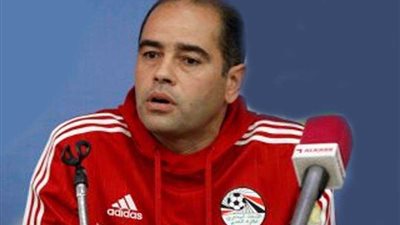 مدير المنتخب الوطني ينفي حدوث مشادة بين الحضري والجهاز الفني