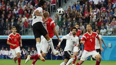 ناقد: انهيار المنتخب بالشوط الثاني يسأل عنه كوبر (فيديو)