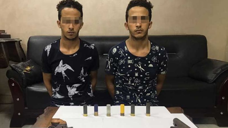 ضبط عاطلين سرقا محاسبًا