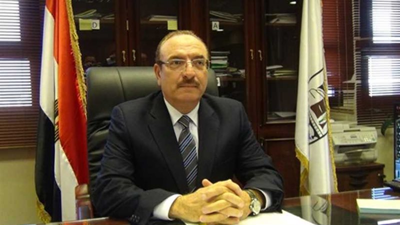 تحصيل 300 جنيه رسوم