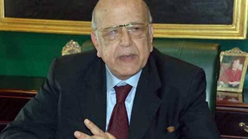 لجنة إعداد تناقش