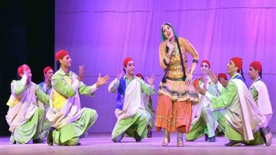 وزيرة الثقافة ترشح فرقة رضا فى حفلات فنية بايطاليا والبحرين