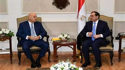 رئيس إيني الإيطالية: 70% من استثماراتنا في مصر