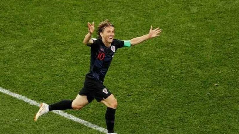 مودريتش يفوز بجائزة