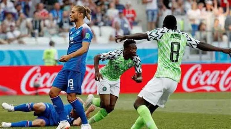 «موسى» يفتتح التسجيل