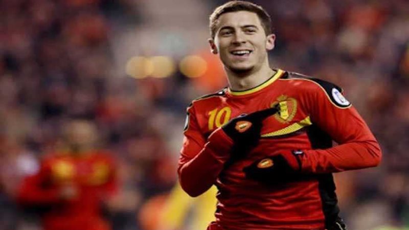 هازارد يفوز بجائزة