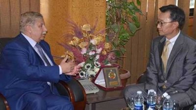 محافظ الإسماعيلية يستقبل سفير كوريا الجنوبية