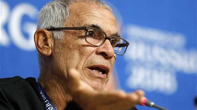 اقالة هيكتور كوبر من تدريب منتخب مصر