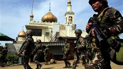 الجيش الفلبيني يقتل 6 من أفراد الشرطة عن طريق الخطأ