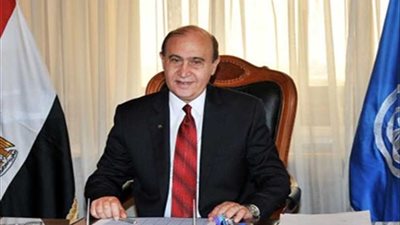 مميش: شركة كويتية تقيم مركزًا لوجستيًا بمحور قناة السويس