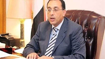 رئيس الوزراء يصدر قرارًا بشق طريق في هضبة أسيوط الغربية