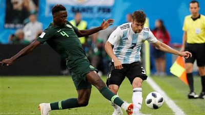 الأرجنتين تفوز على نيجيريا وتصطدم بالديوك الفرنسية في ثمن نهائي المونديال