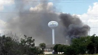 انهيار جزئي في مستشفى بولاية تكساس الأمريكية إثر انفجار ضخم