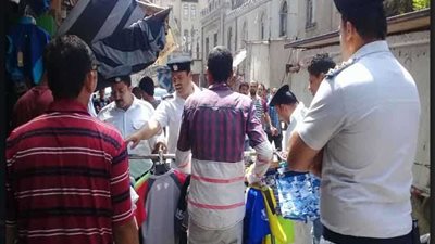 بالصور.. مدير أمن القاهرة يقود حملة مكبرة لإزالة الإشغالات من الشوارع