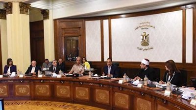 مدبولي يشدد على ضرورة تحسين الخدمات المقدمة للمواطنين