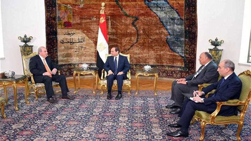 السيسي لـعلاوي: مصر