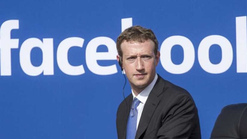 يوميا ..فيس بوك يحجب