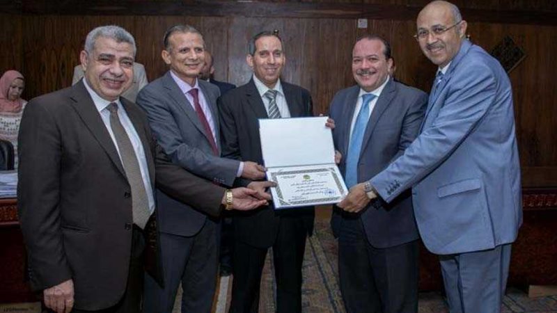 مجلس جامعة طنطا يكرم