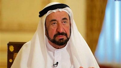 حاكم الشارقة يعزي شيخ الأزهر في وفاة شقيقته