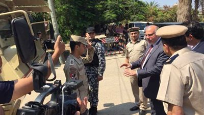 مدير أمن القليوبية يتفقد خدمات الشرطة والجيش تزامنا مع ذكرى ٣٠ يونيو